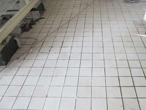 耐酸磚簡(jiǎn)單的識(shí)別方法